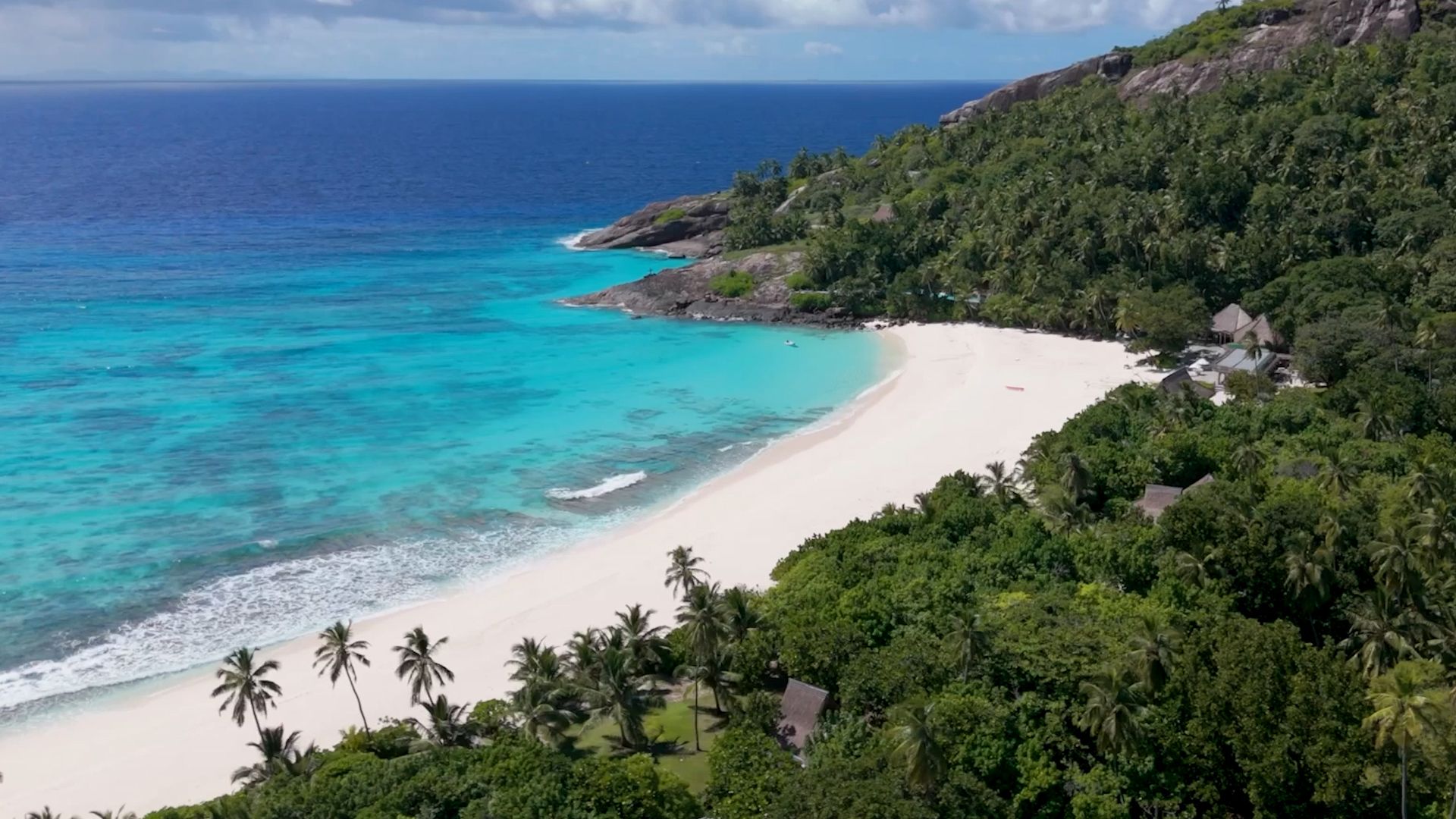 Seychelles villa thumb 2.jpg