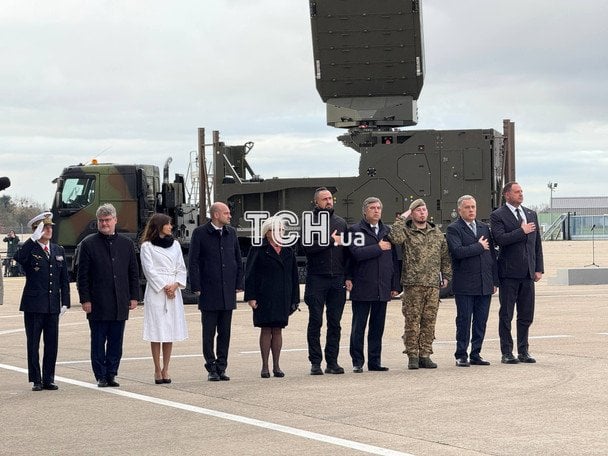Українська делегація у Франції 17 листопада / © ТСН
