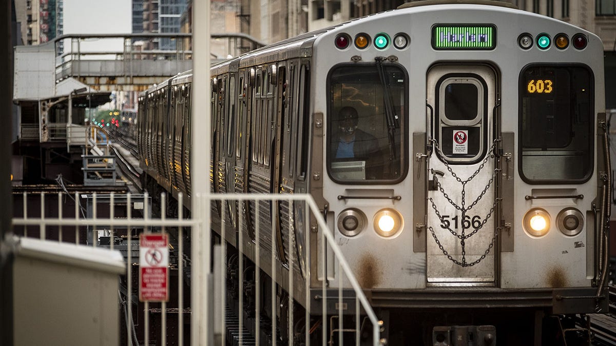 A Chicago CTA train.