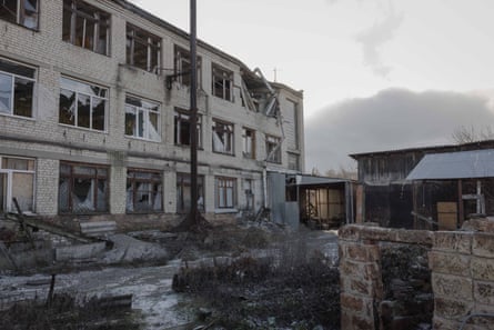 Buildings damaged by shelling 