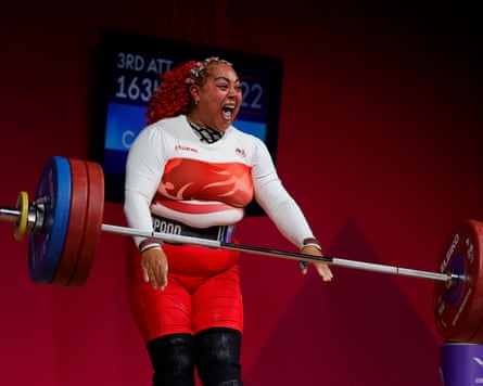 Emily Campbell of England celebrates breaking the Commonwealth Games record and winning the gold medal in the women’s +86kg weightlifting