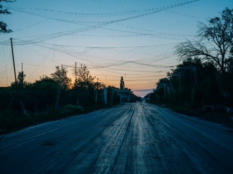 A road to Kostyantynivka covered with anti-drone nets.