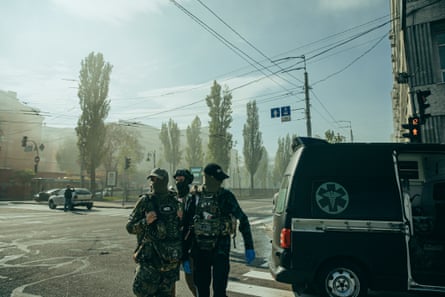 Volunteer medic crew on duty near the site of the Russian drone hit in Kyiv city center on 28 September.